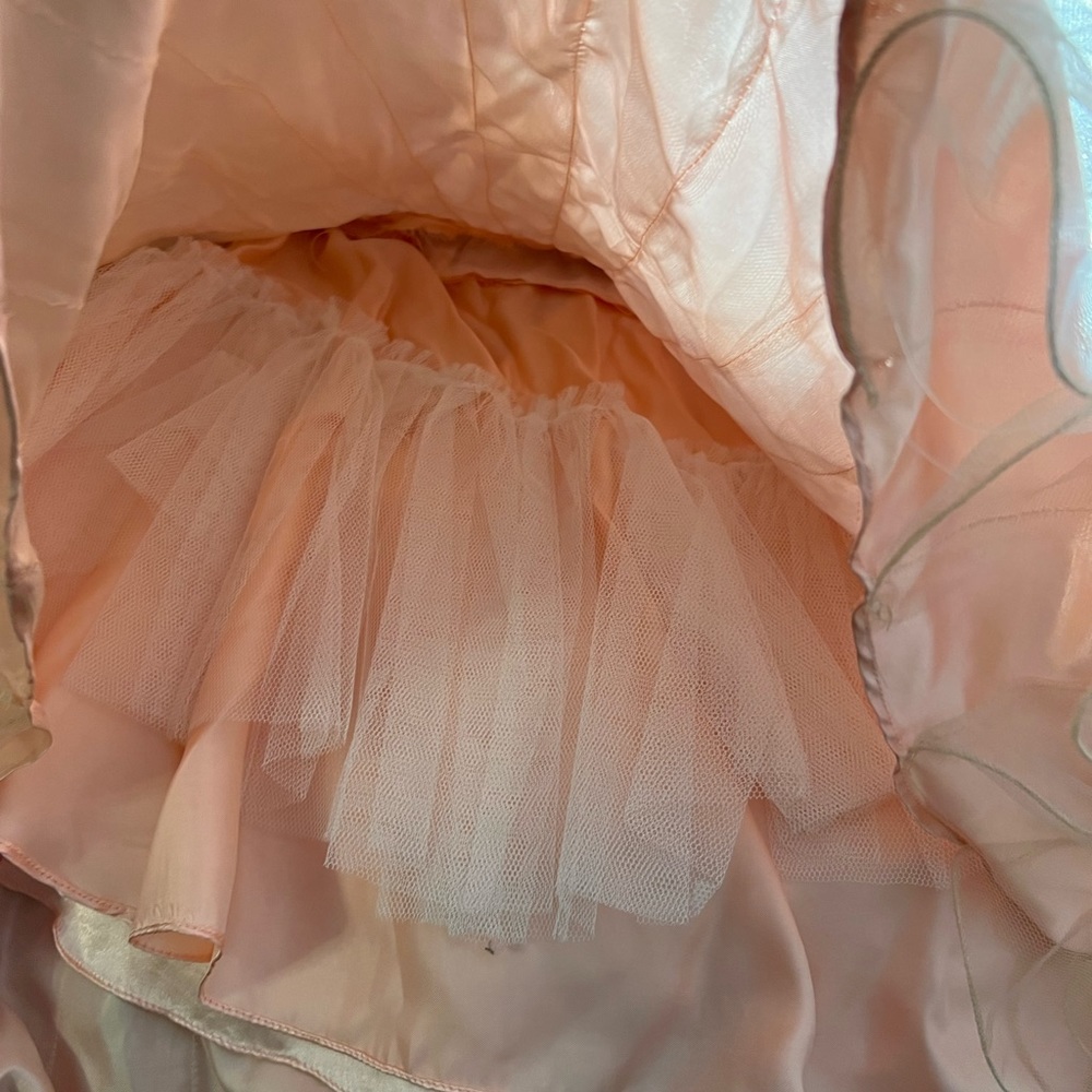 Dress - Picture 7 of 8